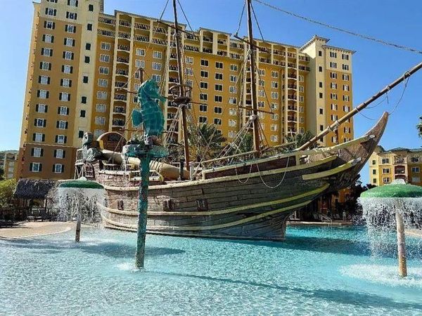 ORLANDO, FL 32821