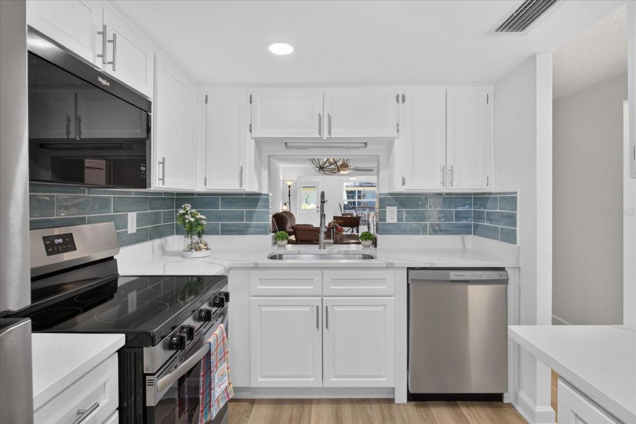 4320 Rustic Drive, Unit NA, New Port Richey, FL 34652 Photo