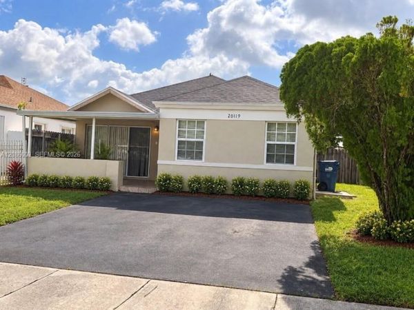 20119 NW 36th Ct , Unit N/A, Miami Gardens, FL 33056