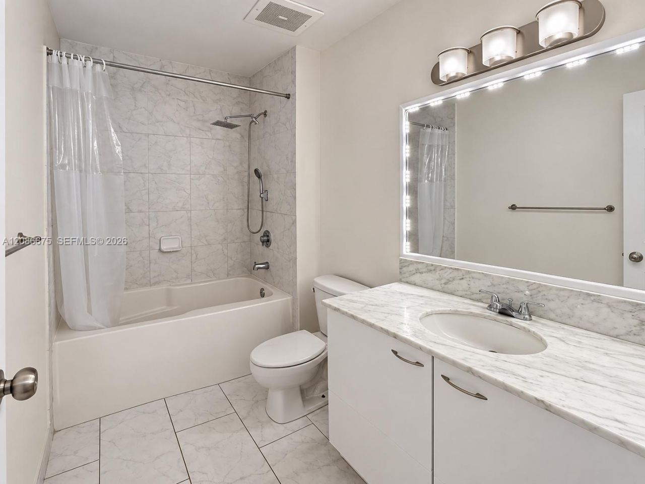133 NE 2nd Ave, Unit 1710, Miami, FL 33132 Photo