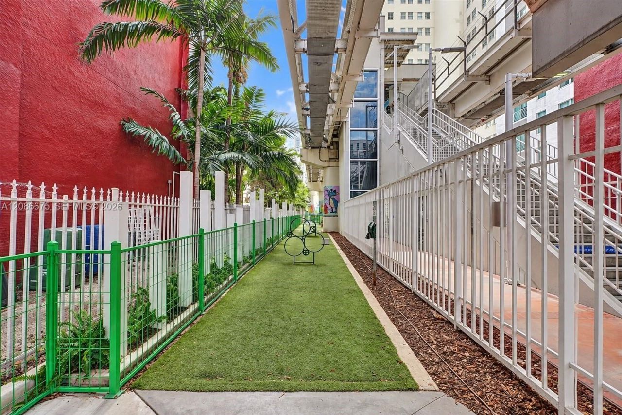 133 NE 2nd Ave, Unit 1710, Miami, FL 33132 Photo