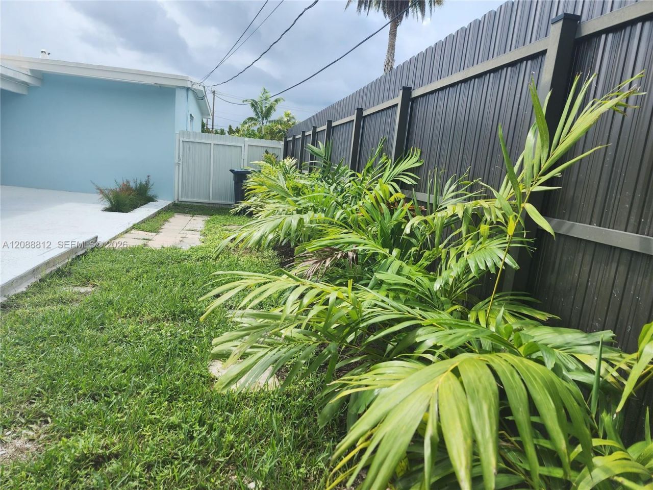9301 SW 54th St, Miami, FL 33165 Photo