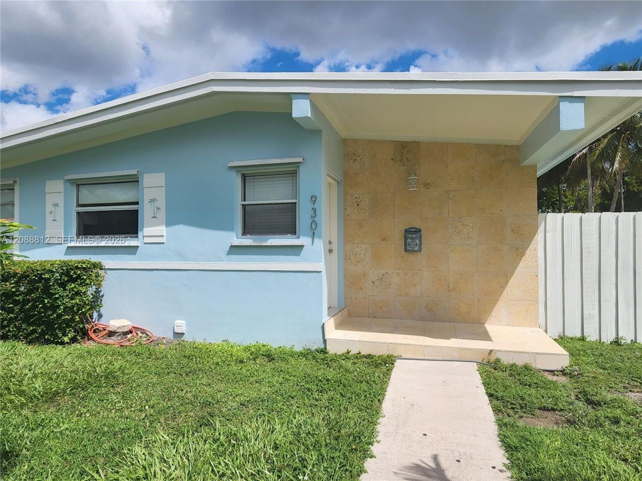 9301 SW 54th St, Miami, FL 33165 Photo