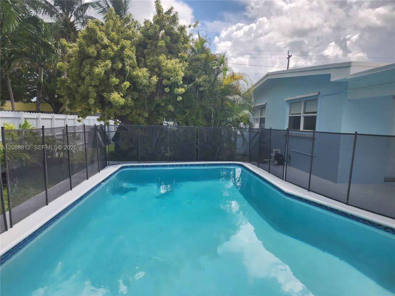 9301 SW 54th St, Miami, FL 33165 Photo