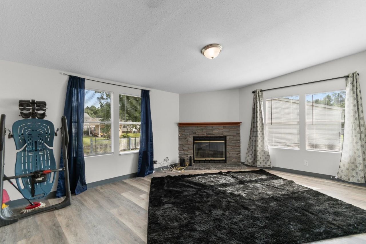 8625 Bragg Dr. Photo 12