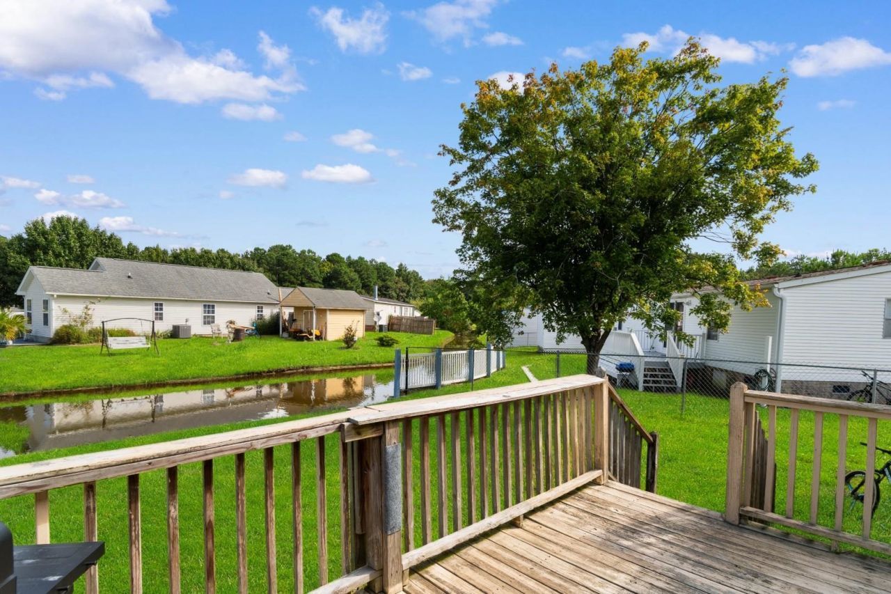 8625 Bragg Dr. Photo 33