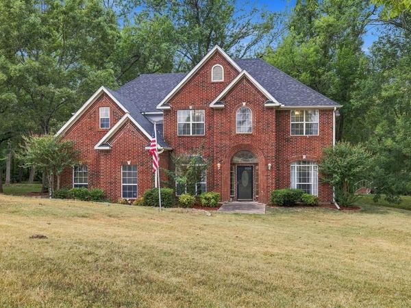 74 Meadow Hill Lane , Sherman, TX 75090