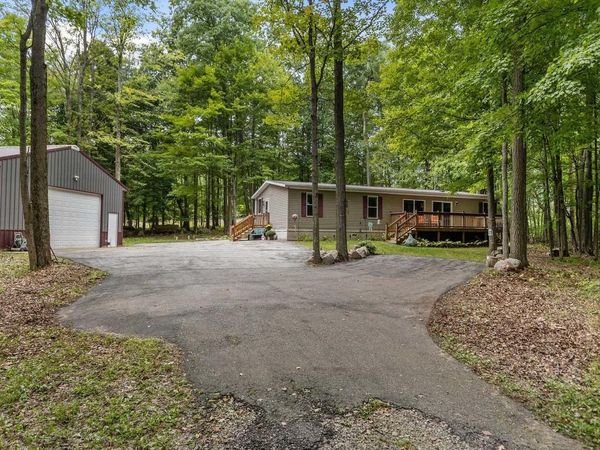 E2112 LAKE ROAD, Iola, WI 54945