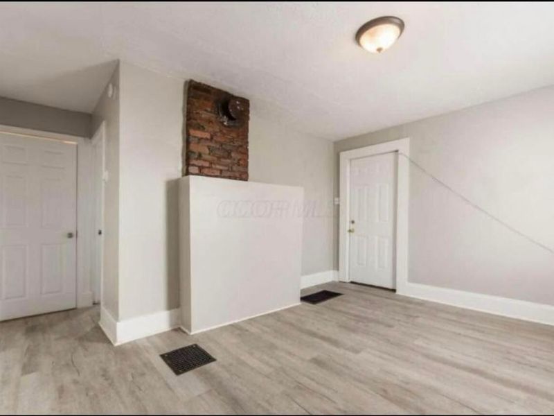 455 Johnson Street, Columbus, OH 43203 Photo 3