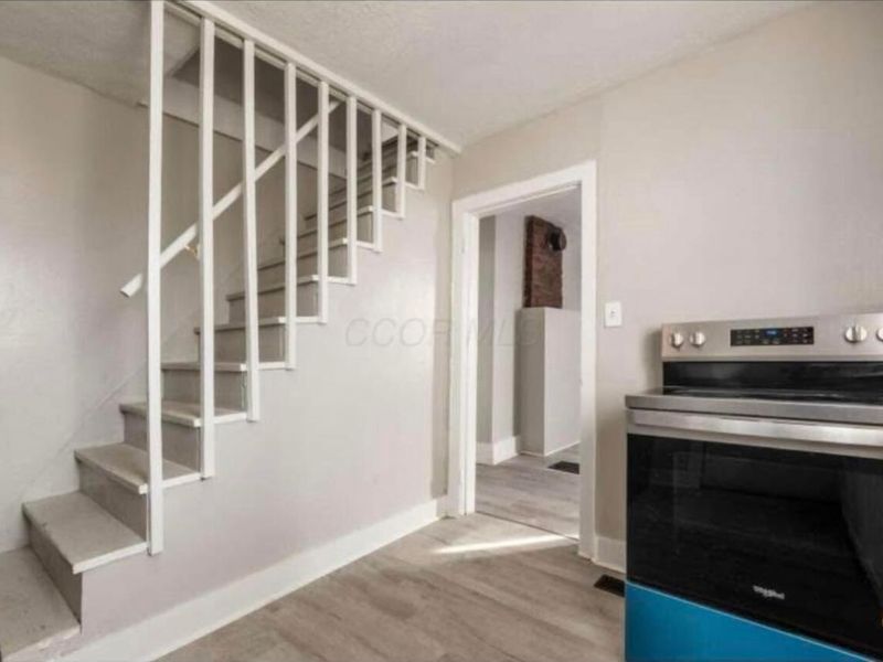 455 Johnson Street, Columbus, OH 43203 Photo 8