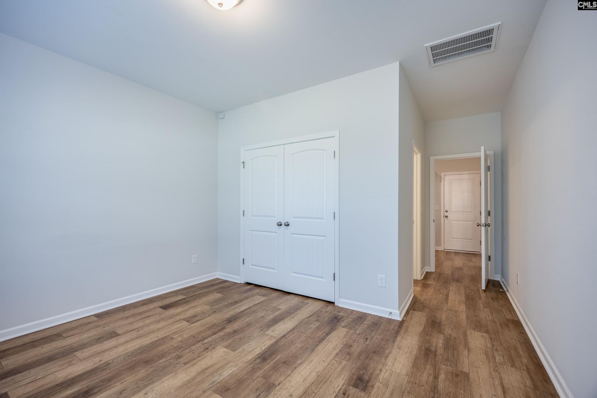 153 Brockway Drive  Photo 12