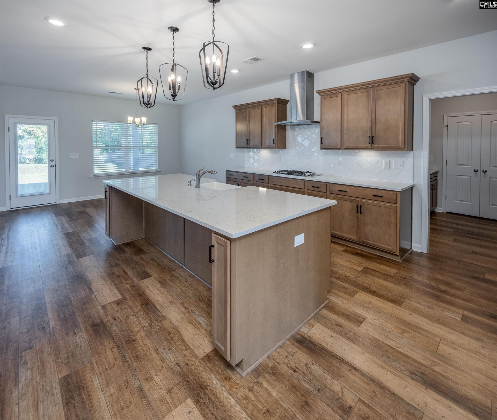 153 Brockway Drive  Photo 7