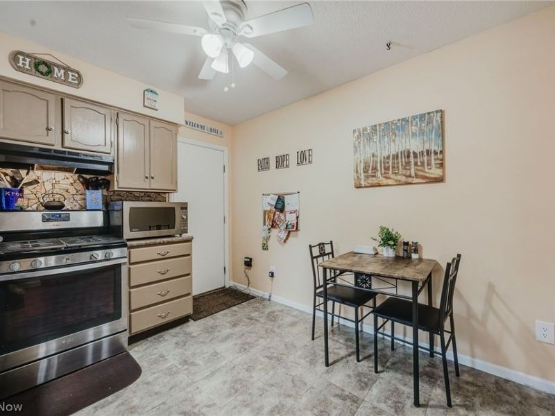 1004 Lancaster Drive, Medina, OH 44256 Photo 13