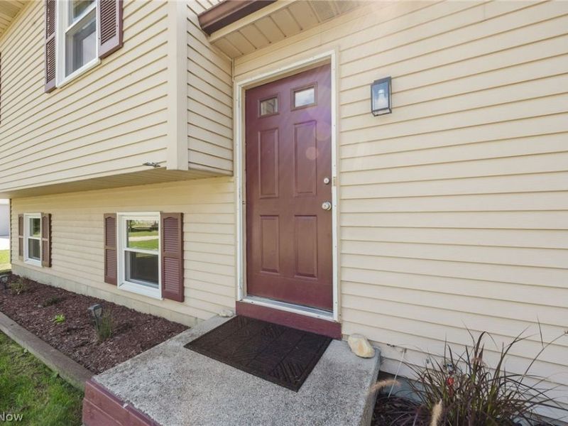 1004 Lancaster Drive, Medina, OH 44256 Photo 4