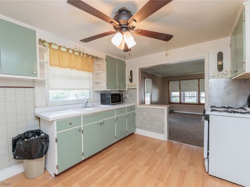 1211 California Avenue , Akron, OH 44314 Photo 12