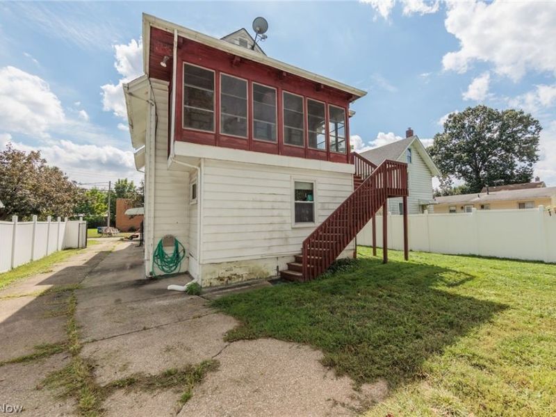 1211 California Avenue , Akron, OH 44314 Photo 3