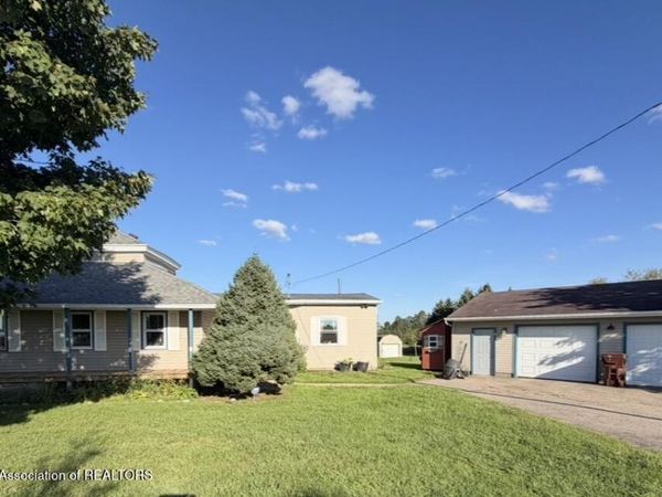 2265 Laxton Road, Mason, MI 48854