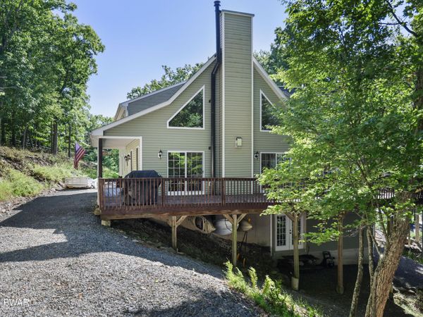 103 Sunny Court, Lackawaxen, PA 18435