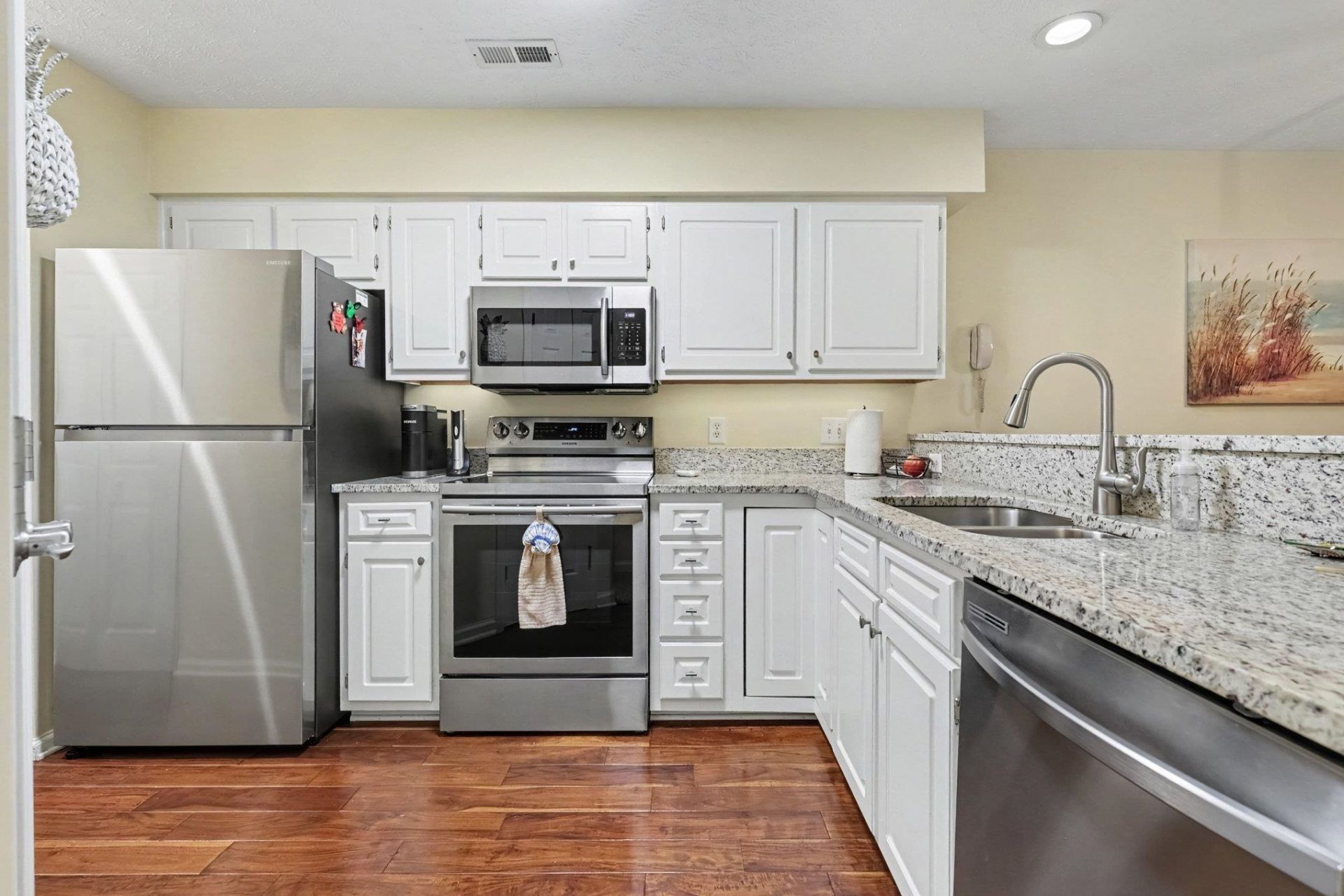 227 Pinehurst Ln. Photo 11