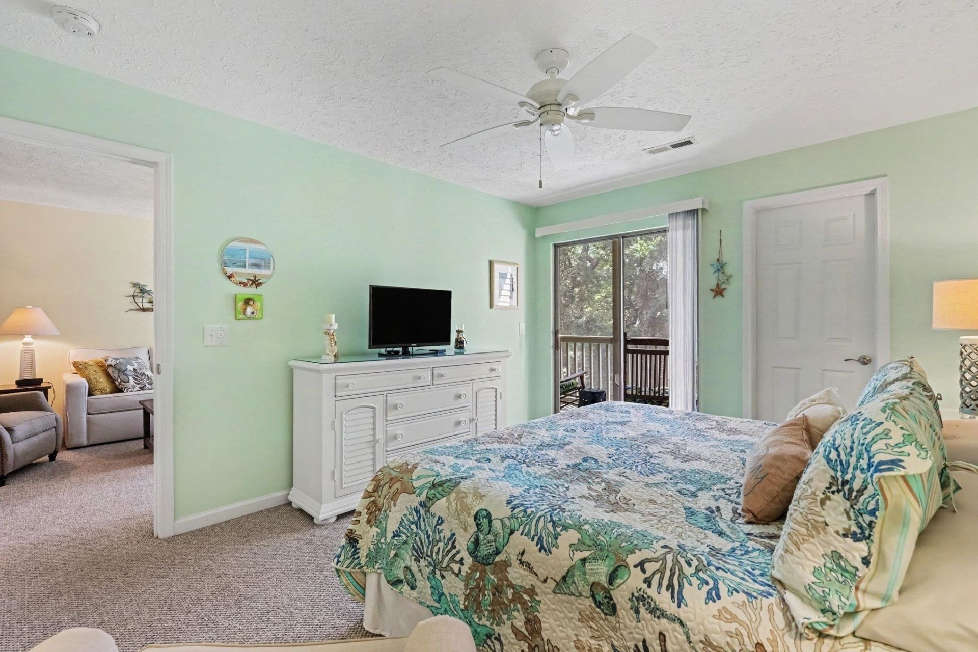 227 Pinehurst Ln. Photo 14