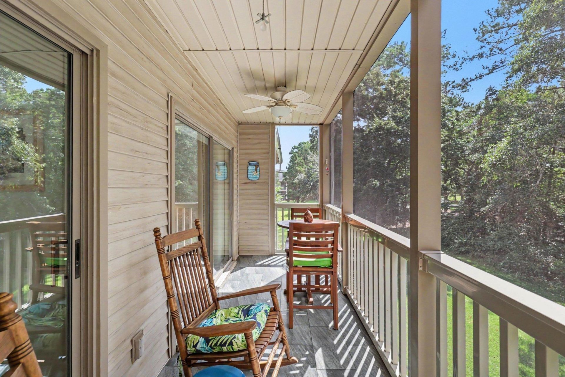 227 Pinehurst Ln. Photo 24