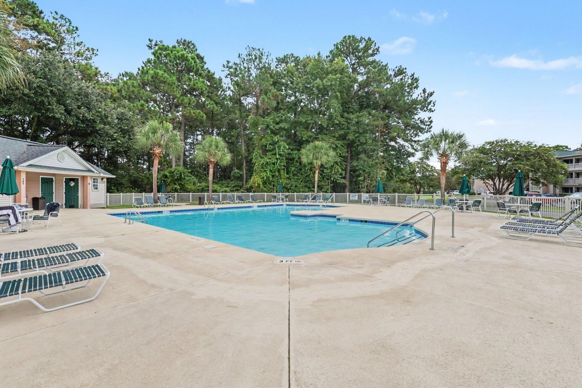 227 Pinehurst Ln. Photo 32