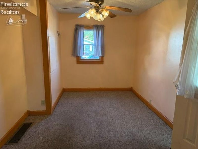 222 Bertha Avenue, Clyde, OH 43410 Photo 12
