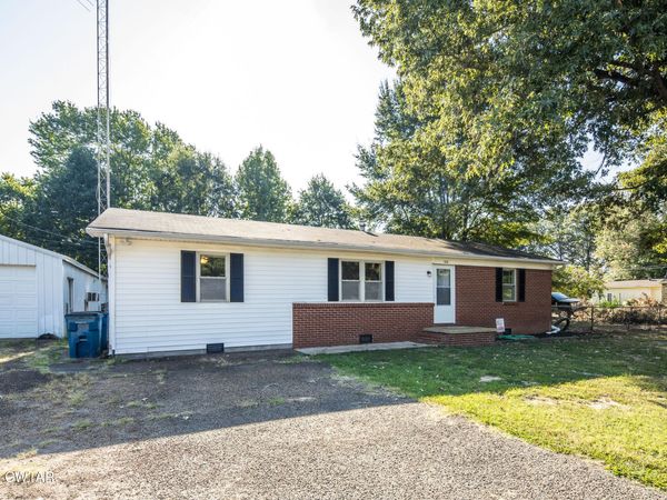 920 Belle Meade Road , Bells, TN 38006