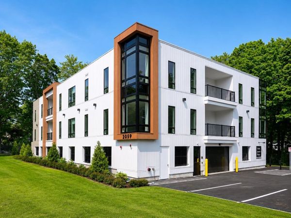 2059 Lafayette Road, Unit 302, Portsmouth, NH 03801