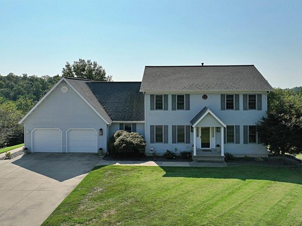 847 W Graham Lane, Washington, IN 47501