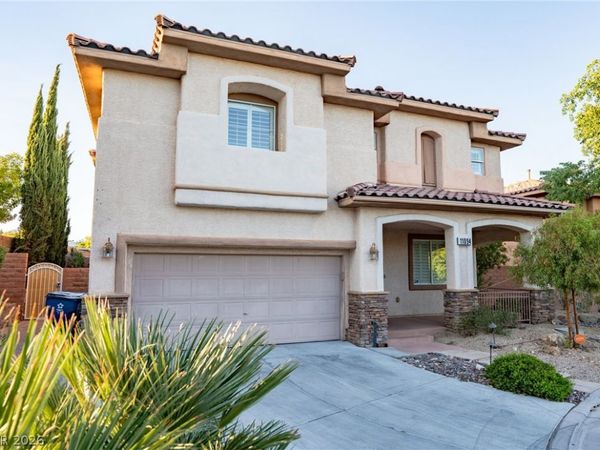 11094 Crystal Crest Court, Las Vegas, NV 89135