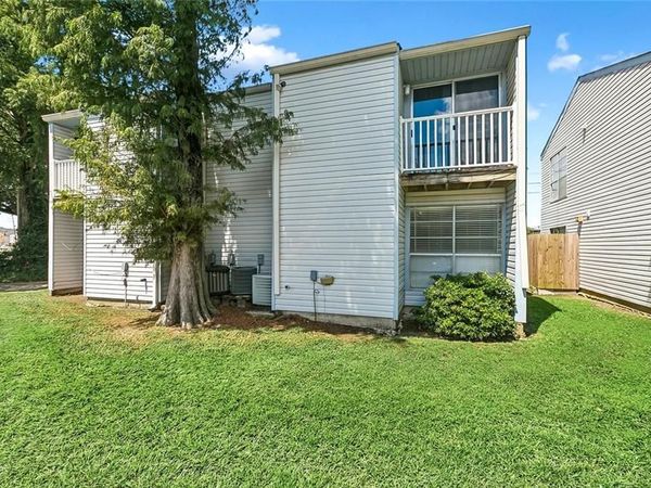 4752 W NAPOLEON Avenue, Unit 6, Metairie, LA 70001