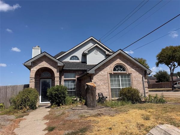 2437 Baretta Drive, Mesquite, TX 75181