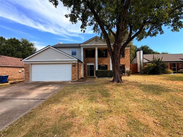 2226 Country Oaks Drive , Garland, TX 75040