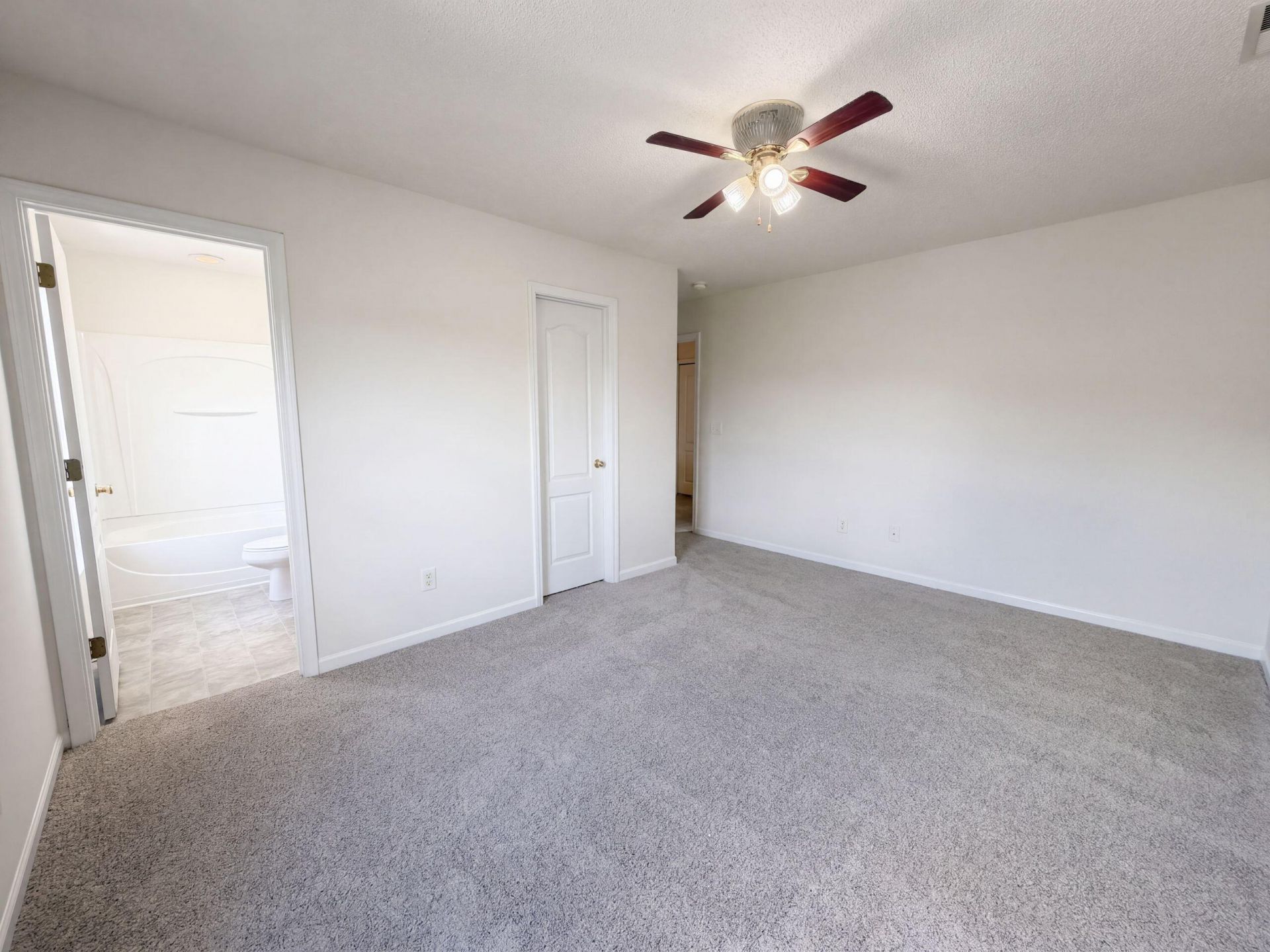 210 Congaree River Drive Photo 4