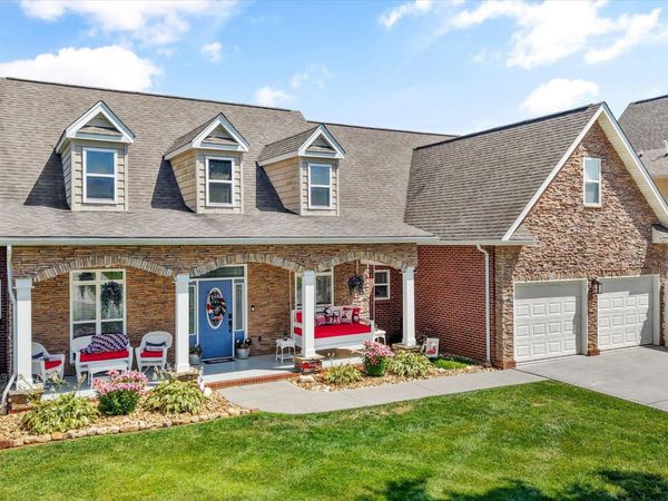 1463 Benjamin Boulevard, Sevierville, TN 37876