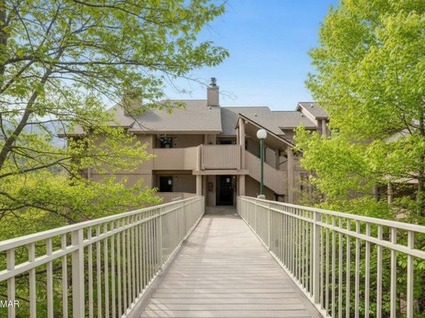 3710 Weber Road, Unit B202, Gatlinburg, TN 37738