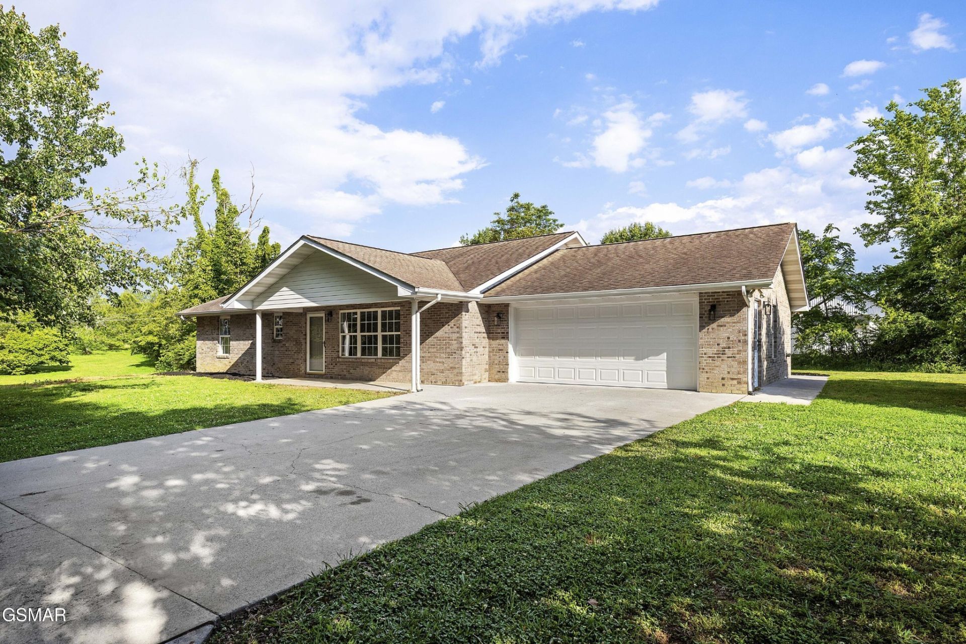 768 Northview, Kodak, TN 37764 Main Photo