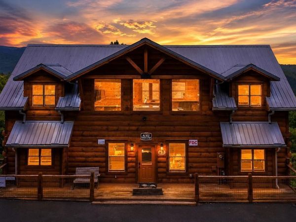 244 Stone Fence Lane, Gatlinburg, TN 37738