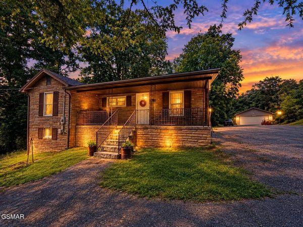 4906 Shady Road , Strawberry Plains, TN 37871