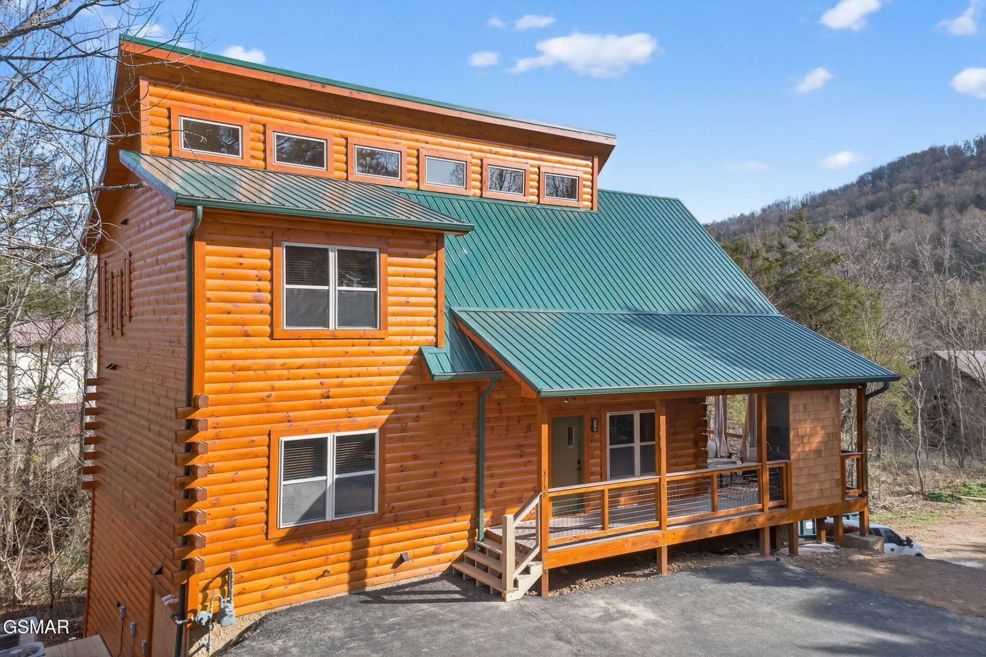 3138 White Falcon Way, Pigeon Forge, TN 37863 Main Photo