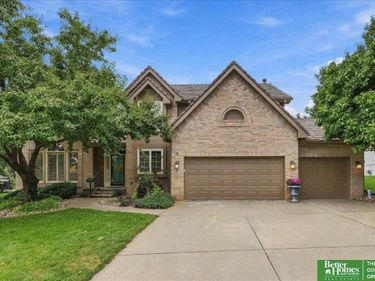 1816 N 129 Circle, Omaha, NE 68154