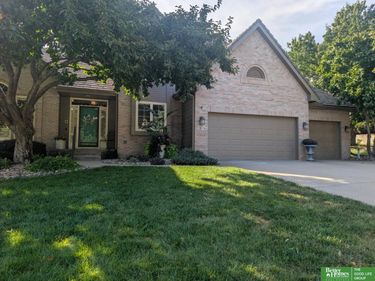 1816 N 129 Circle, Omaha, NE 68154