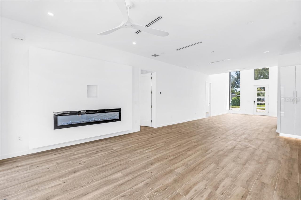 2345 Temple Street, Sarasota, FL 34239 Photo