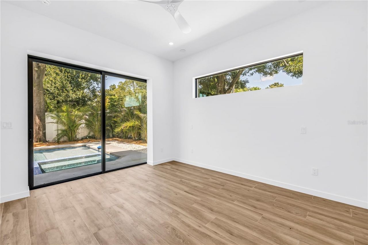 2345 Temple Street, Sarasota, FL 34239 Photo