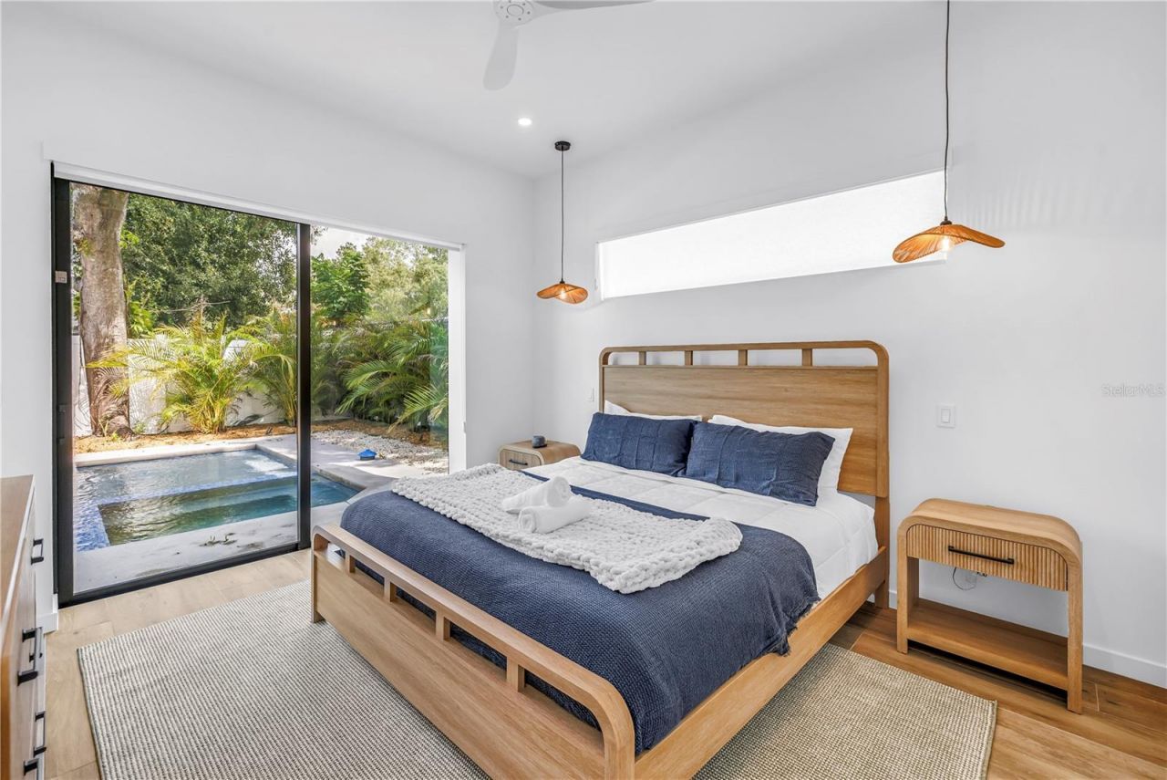 2345 Temple Street, Sarasota, FL 34239 Photo