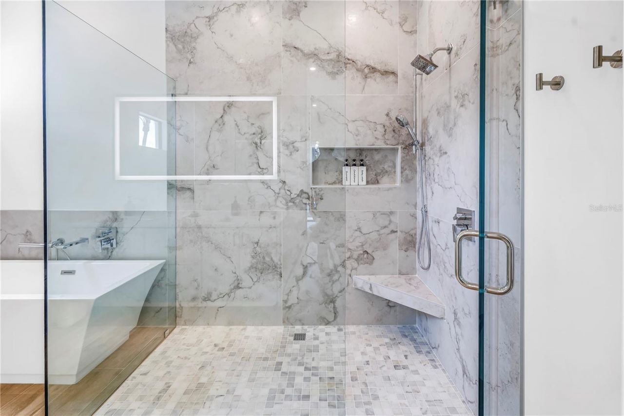 2345 Temple Street, Sarasota, FL 34239 Photo