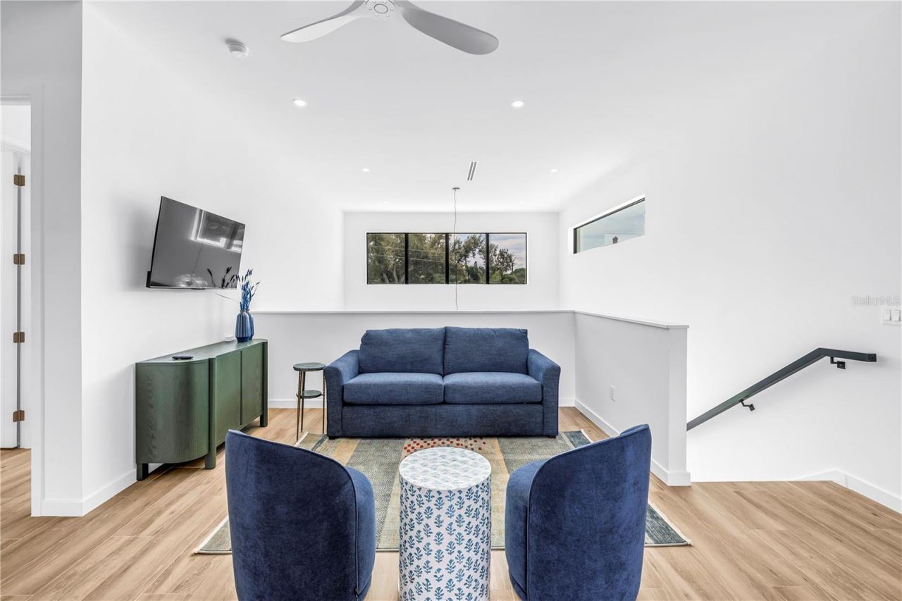2345 Temple Street, Sarasota, FL 34239 Photo