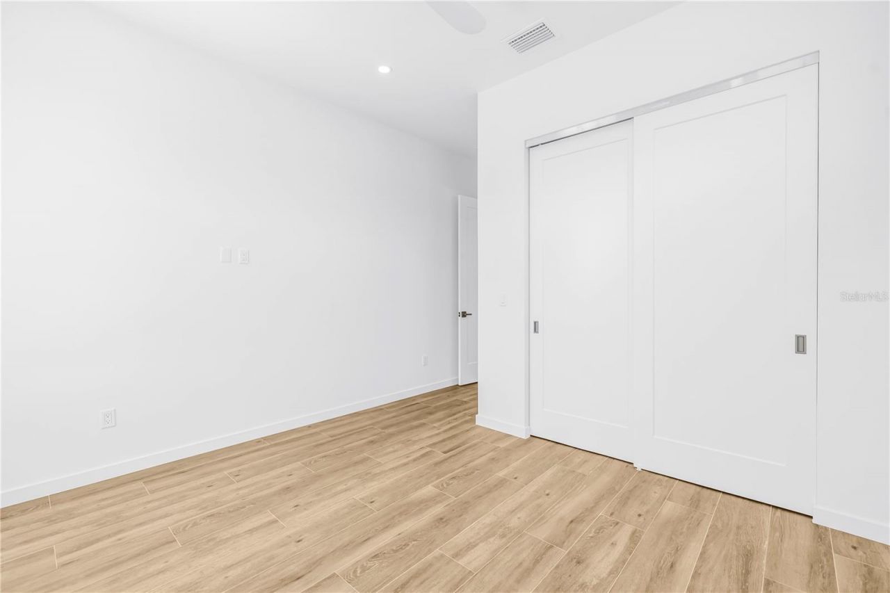 2345 Temple Street, Sarasota, FL 34239 Photo