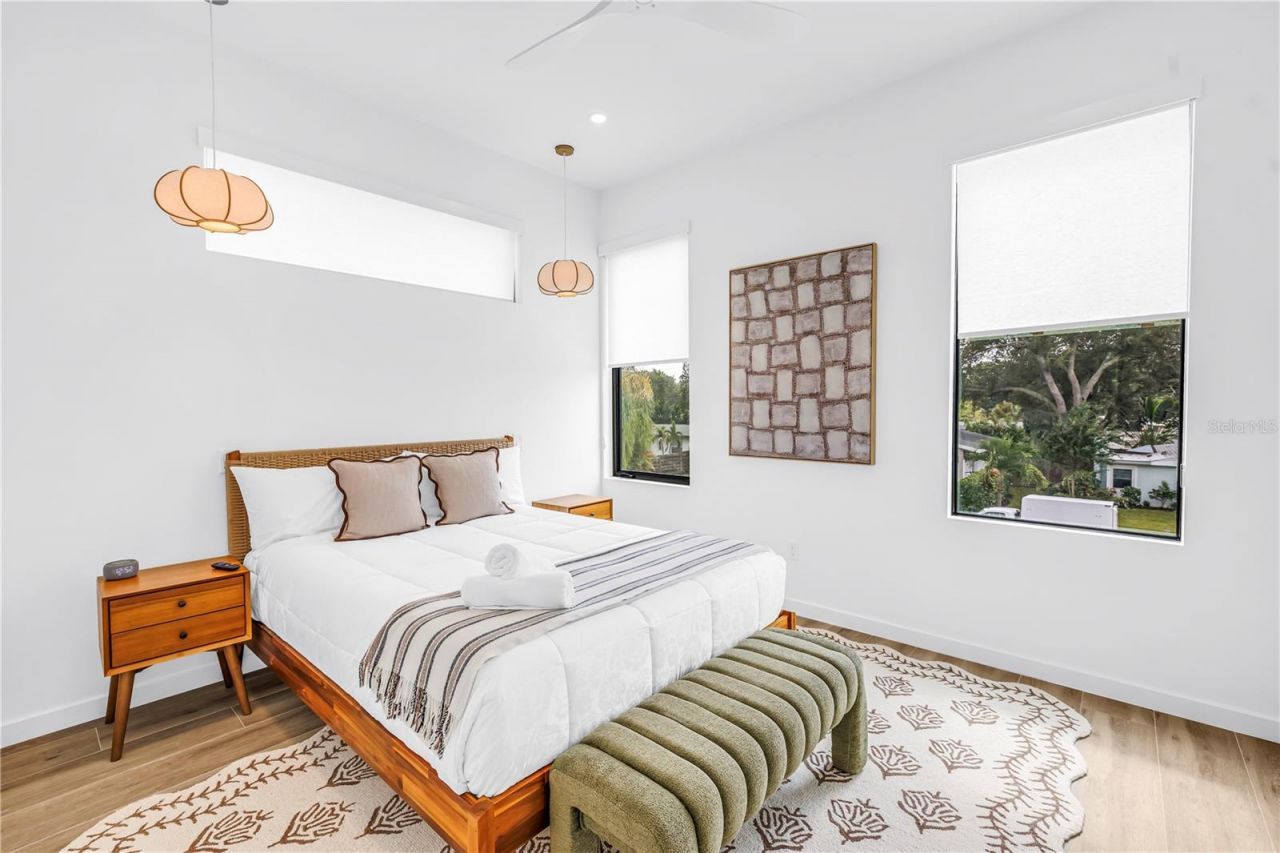 2345 Temple Street, Sarasota, FL 34239 Photo